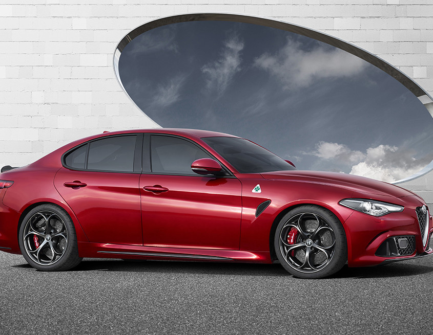 Alfa_Romeo_Giulia_HP_2