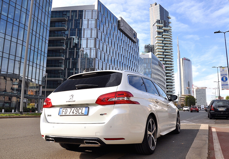 peugeot_308_sw_2